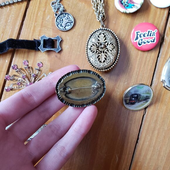 22 Piece Mixed Jewelry Lot - Picture 15 of 16